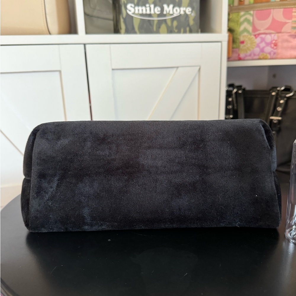 Juicy Couture Black Belted Cosmetic Bag - Picture 3 of 4